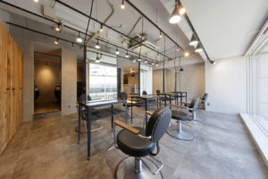 Men's salon Gaudi 梅田茶屋町店 small (5)